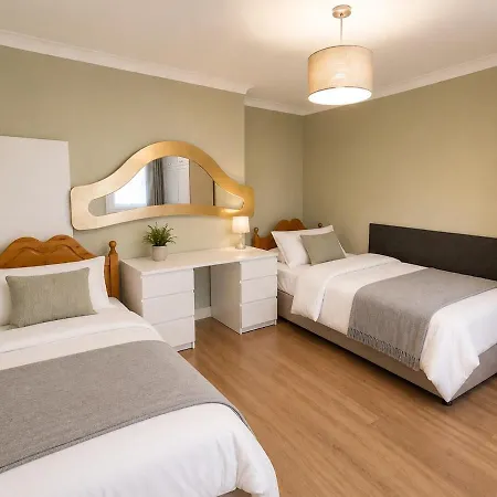 Apartment Cozy Dublin House 4bhk Near Blanchardstown Thurles