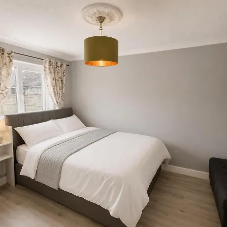 Cozy Dublin House 4bhk Near Blanchardstown Apartment Thurles
